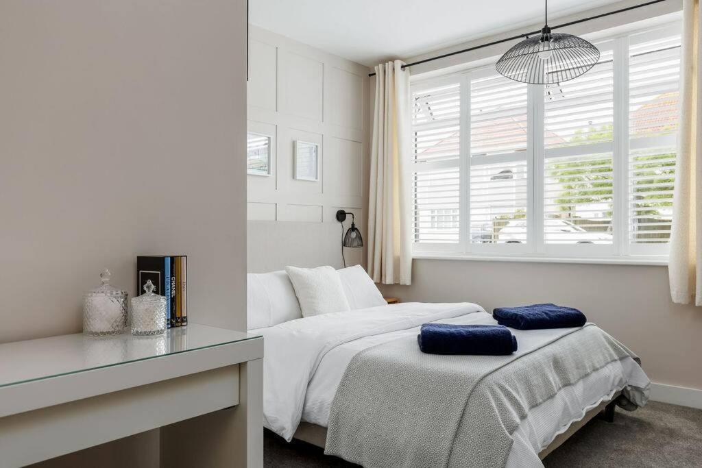 Modern 2 Bed, Cliff Top & Parking, F6 Борнмут Экстерьер фото