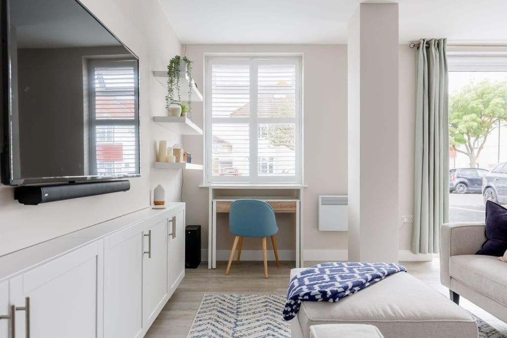 Modern 2 Bed, Cliff Top & Parking, F6 Борнмут Экстерьер фото