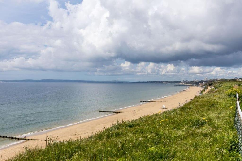 Modern 2 Bed, Cliff Top & Parking, F6 Борнмут Экстерьер фото
