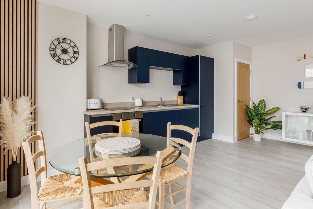 Modern 2 Bed, Cliff Top & Parking, F6 Борнмут Экстерьер фото